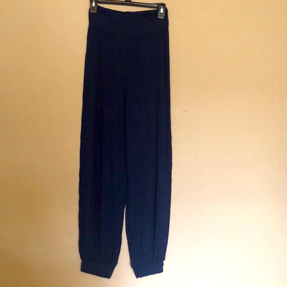 Comfy navy pants